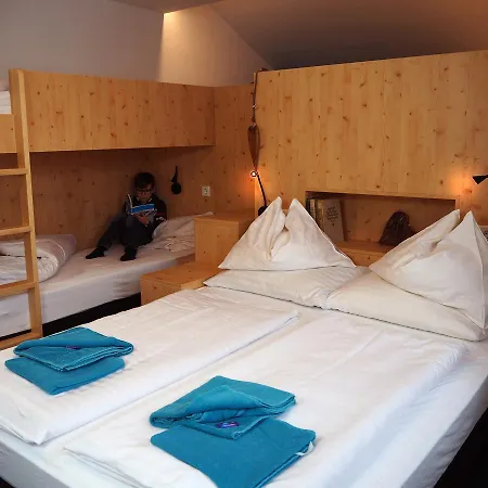 Dav-haus Πανσιόν