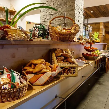 Dav-haus Πανσιόν 2*